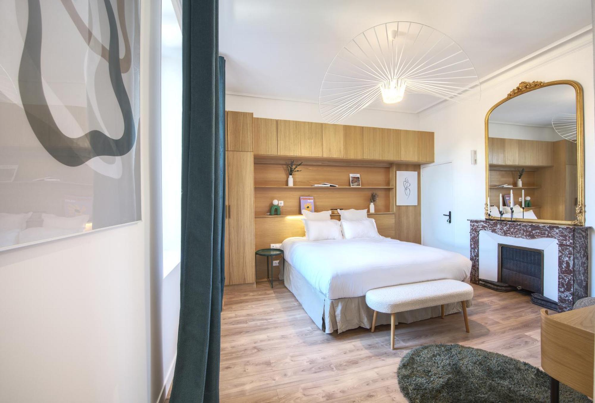 Victor Hugo By Odomo Apartment Avignon